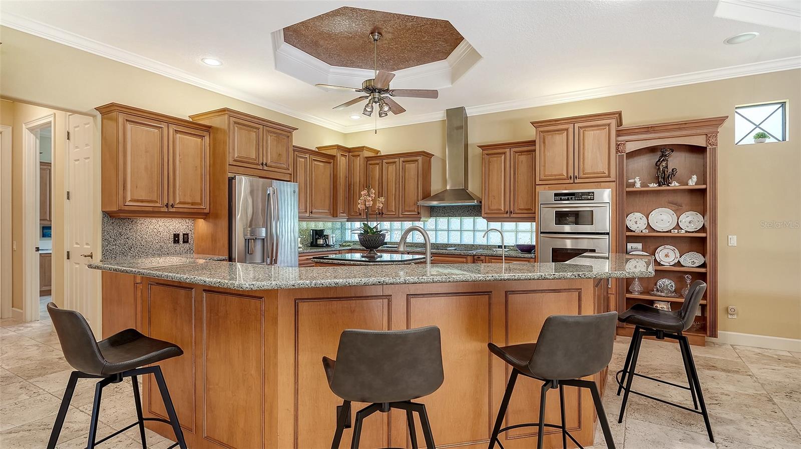 8889 ENCLAVE CT — photo 22