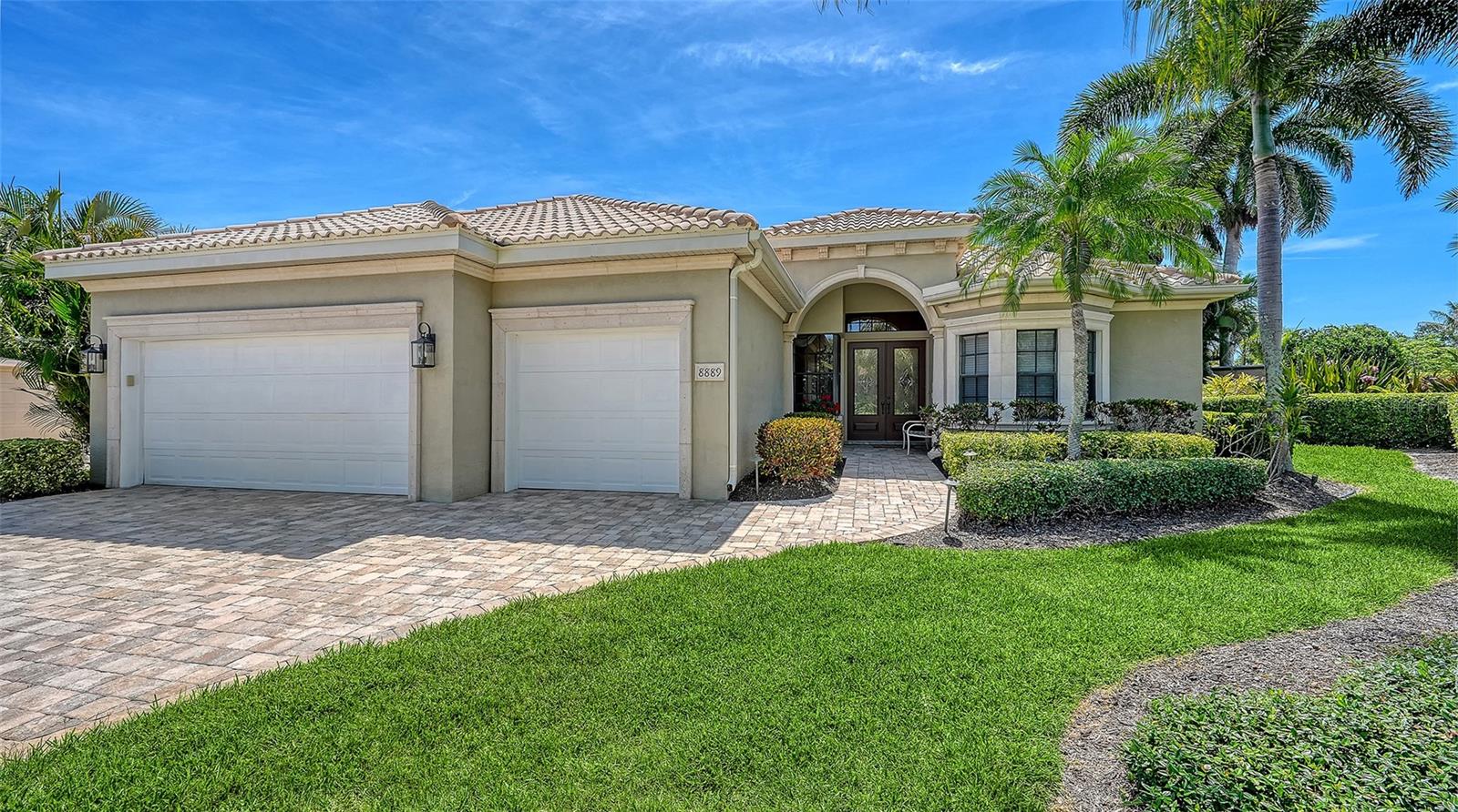 8889 ENCLAVE CT — photo 2