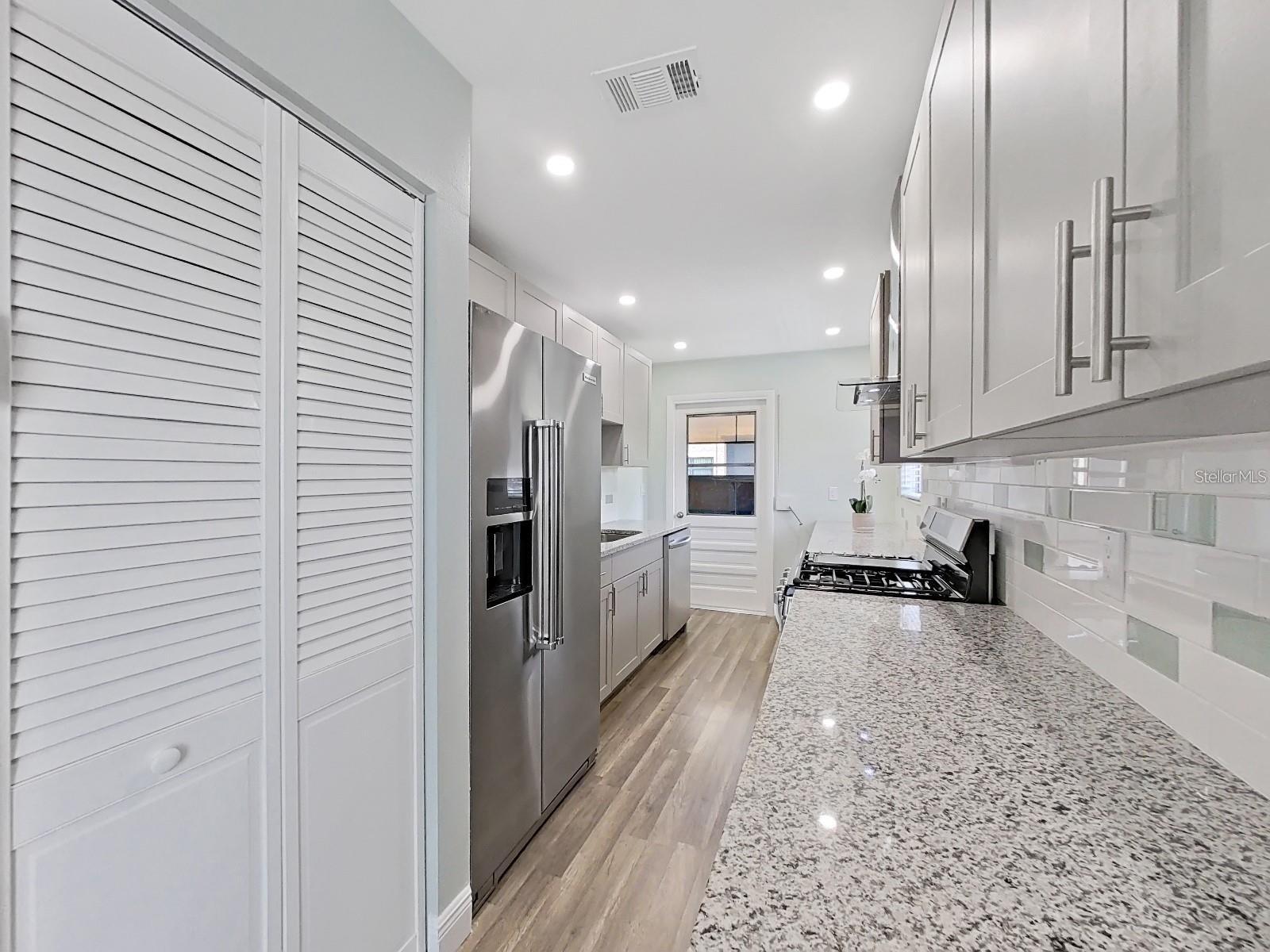 5973 TERRACE PARK DR N #311 — photo 6