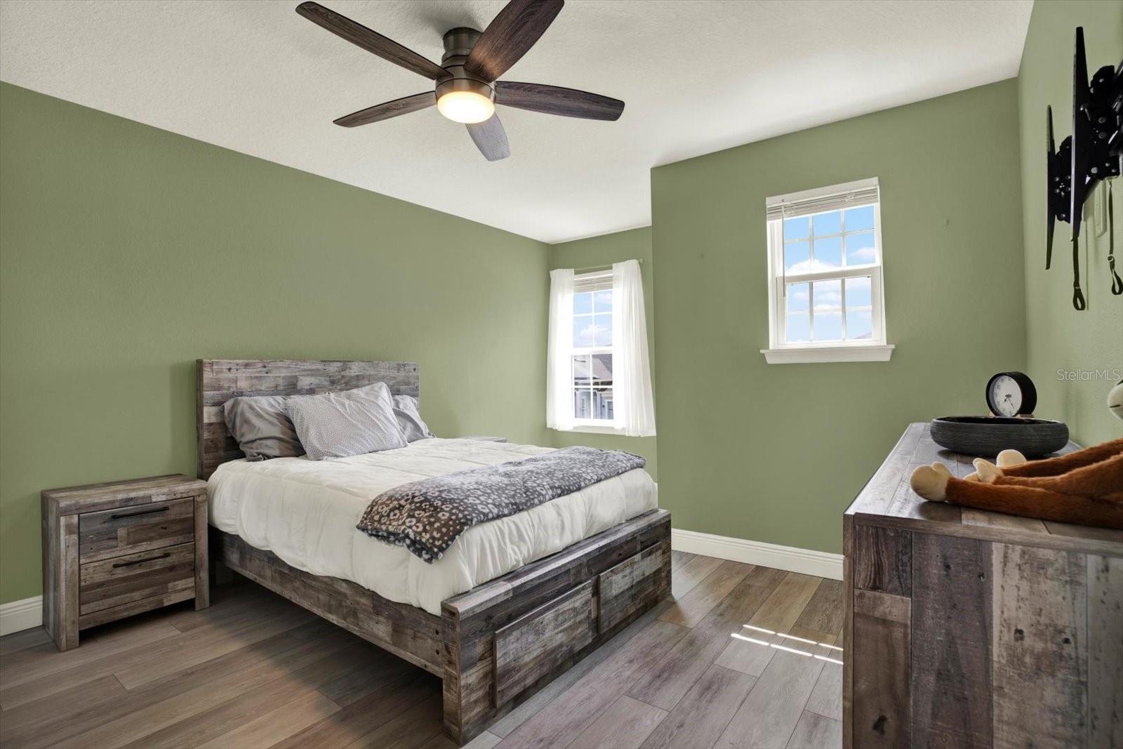 11702 LAKE LUCAYA DR — photo 34