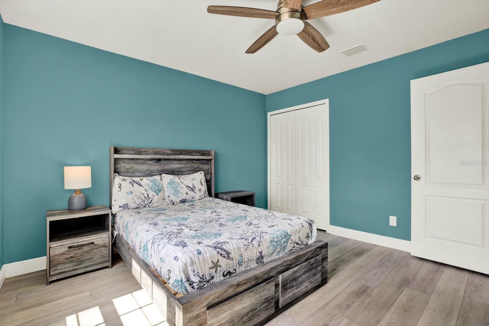 11702 LAKE LUCAYA DR — photo 33