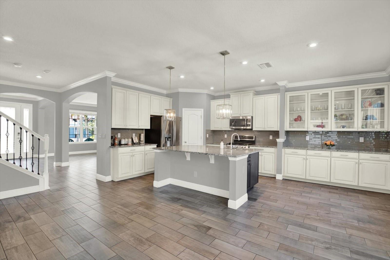 11702 LAKE LUCAYA DR — photo 20
