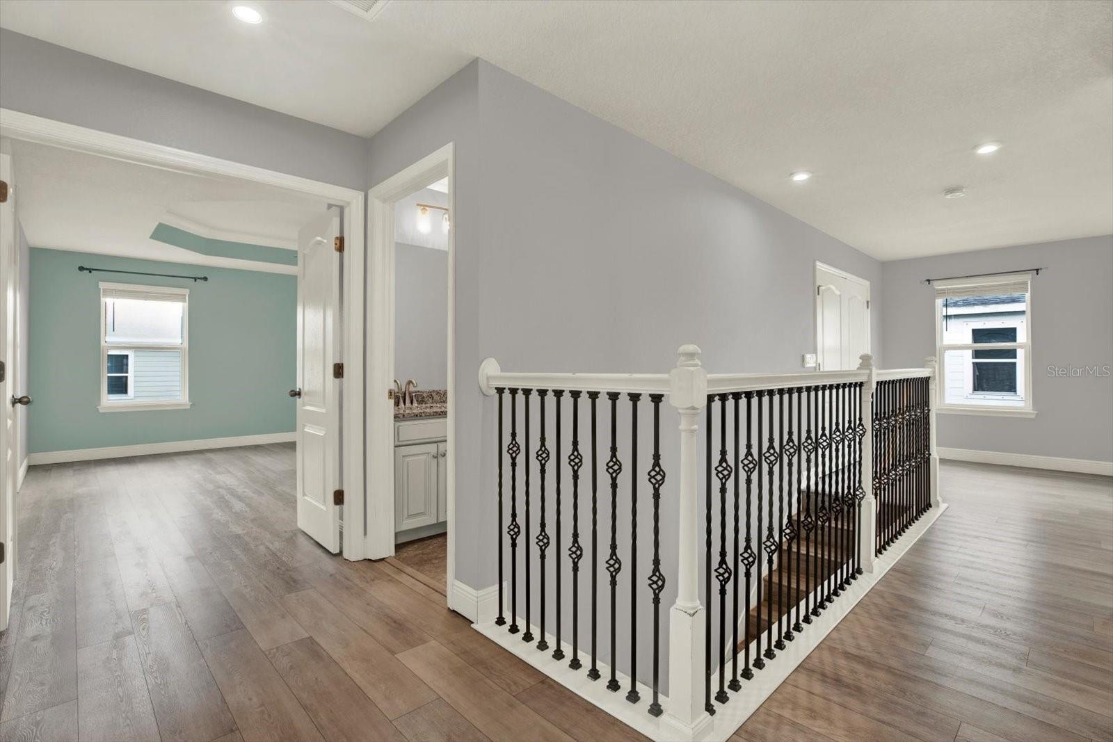 11702 LAKE LUCAYA DR — photo 28