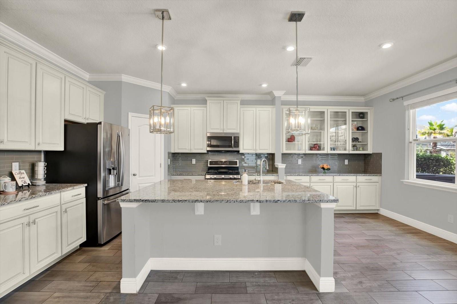 11702 LAKE LUCAYA DR — photo 21