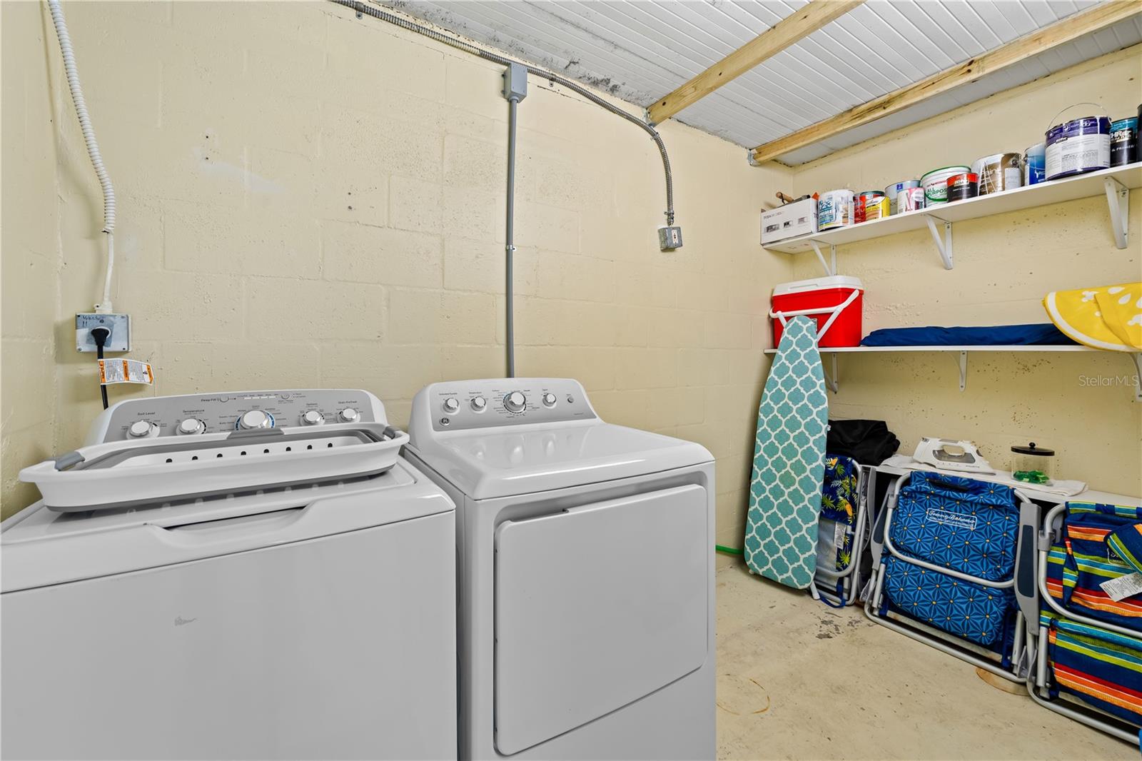 1225 GROVE ST — photo 21
