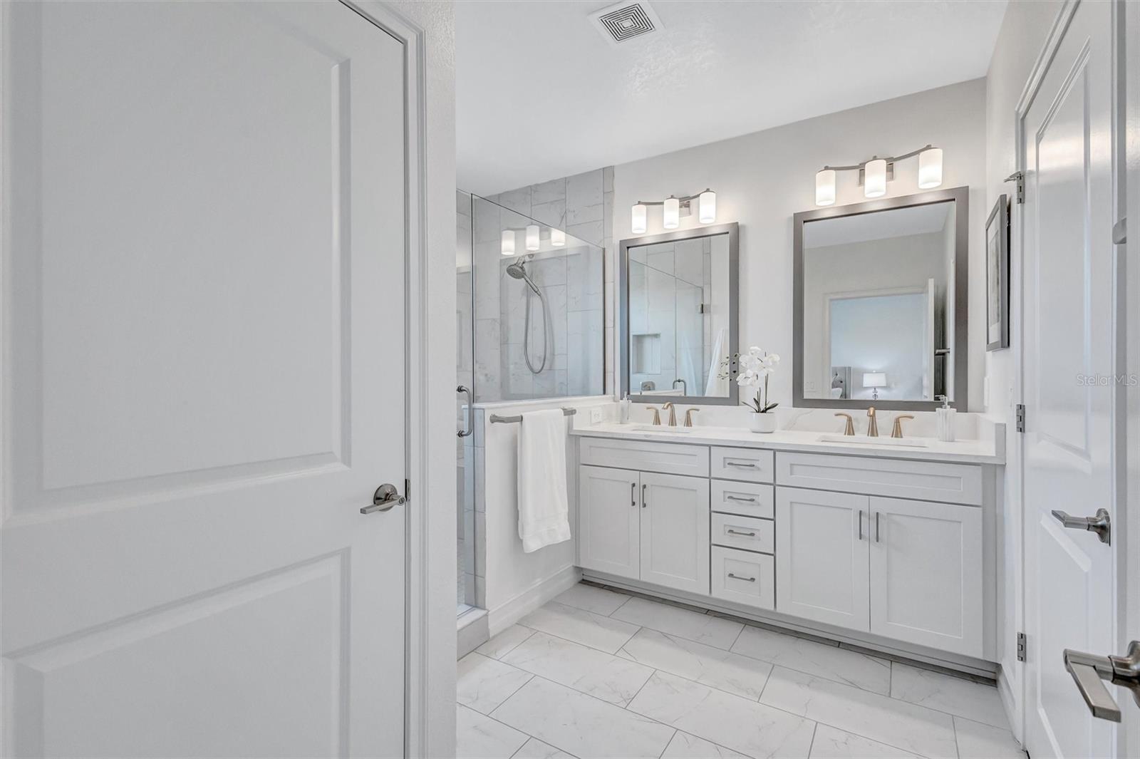 3027 BERMUDA SLOOP CIR — photo 19