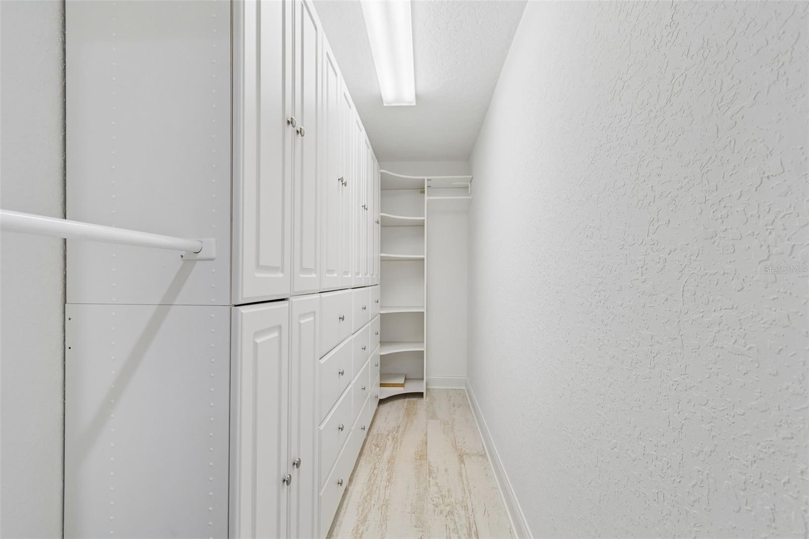 2038 CAROLINA AVE NE — photo 38