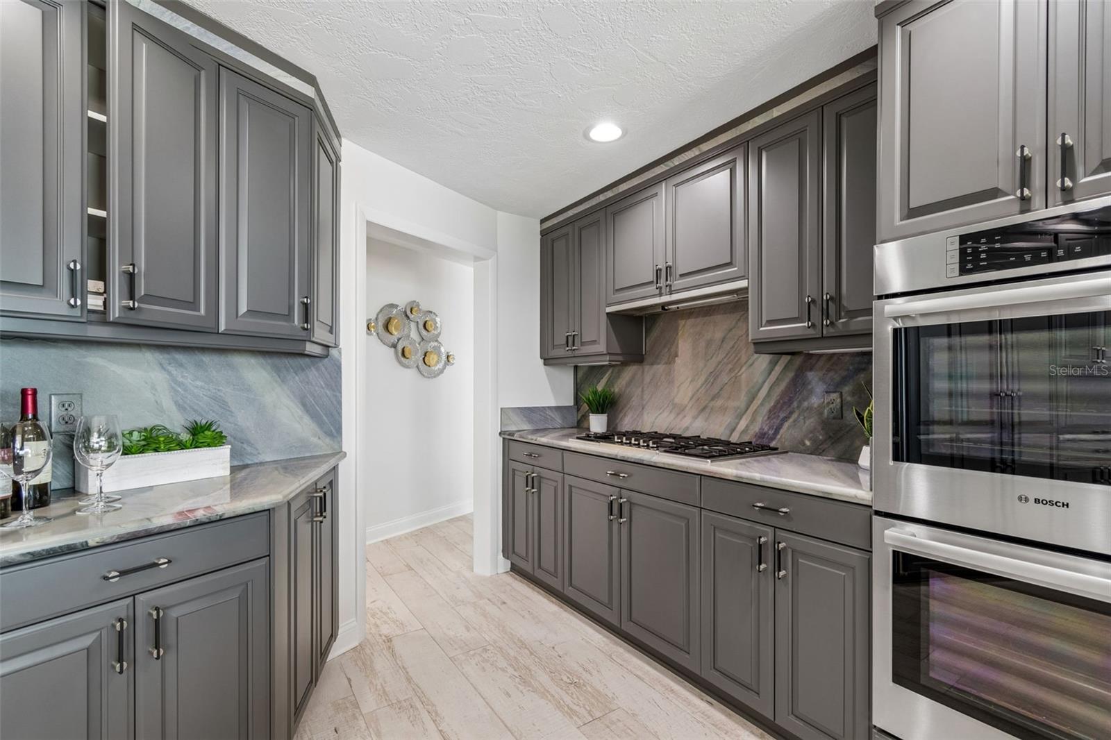 2038 CAROLINA AVE NE — photo 20