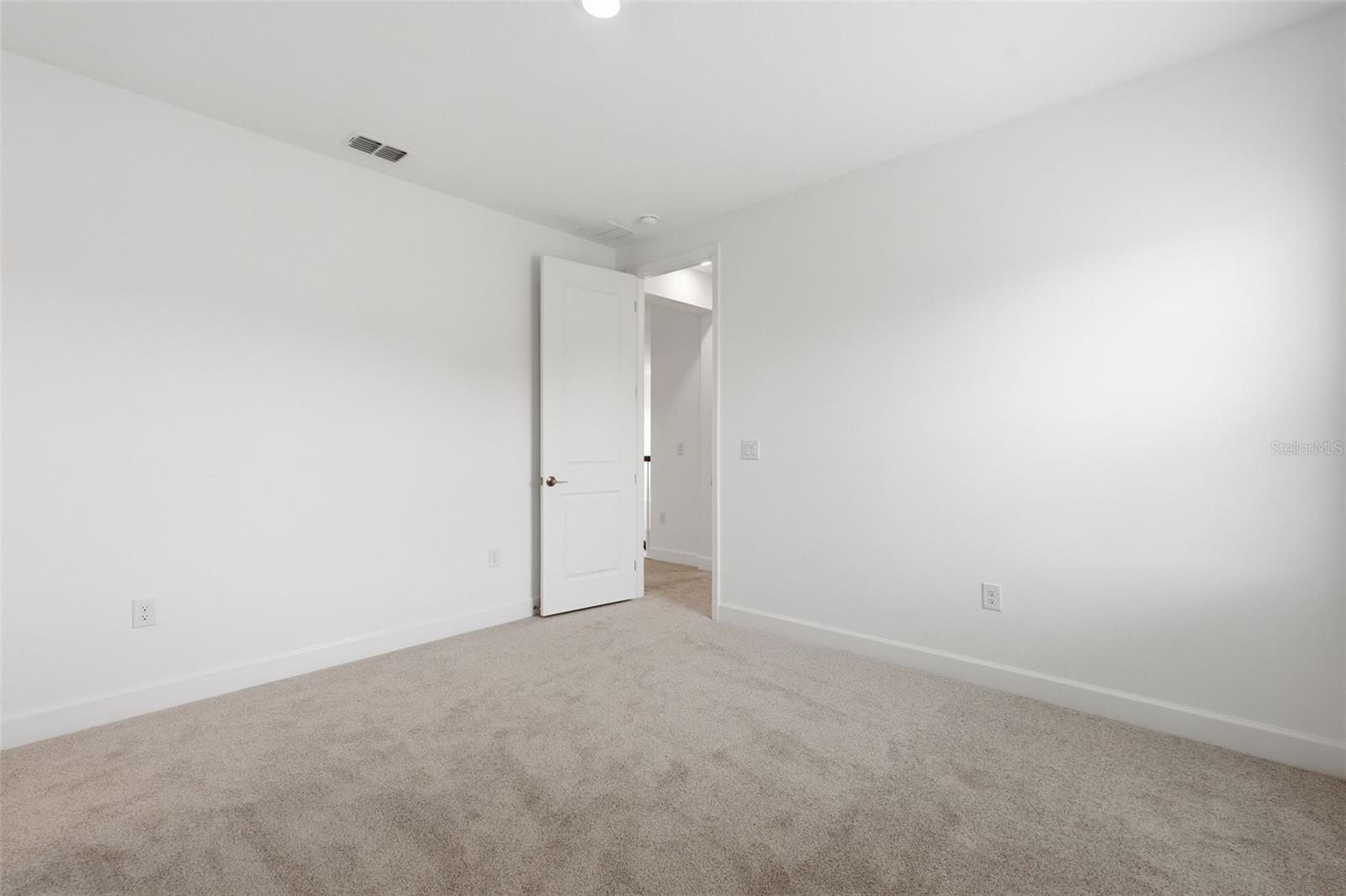3321 LUMBER FALLS DR — photo 37