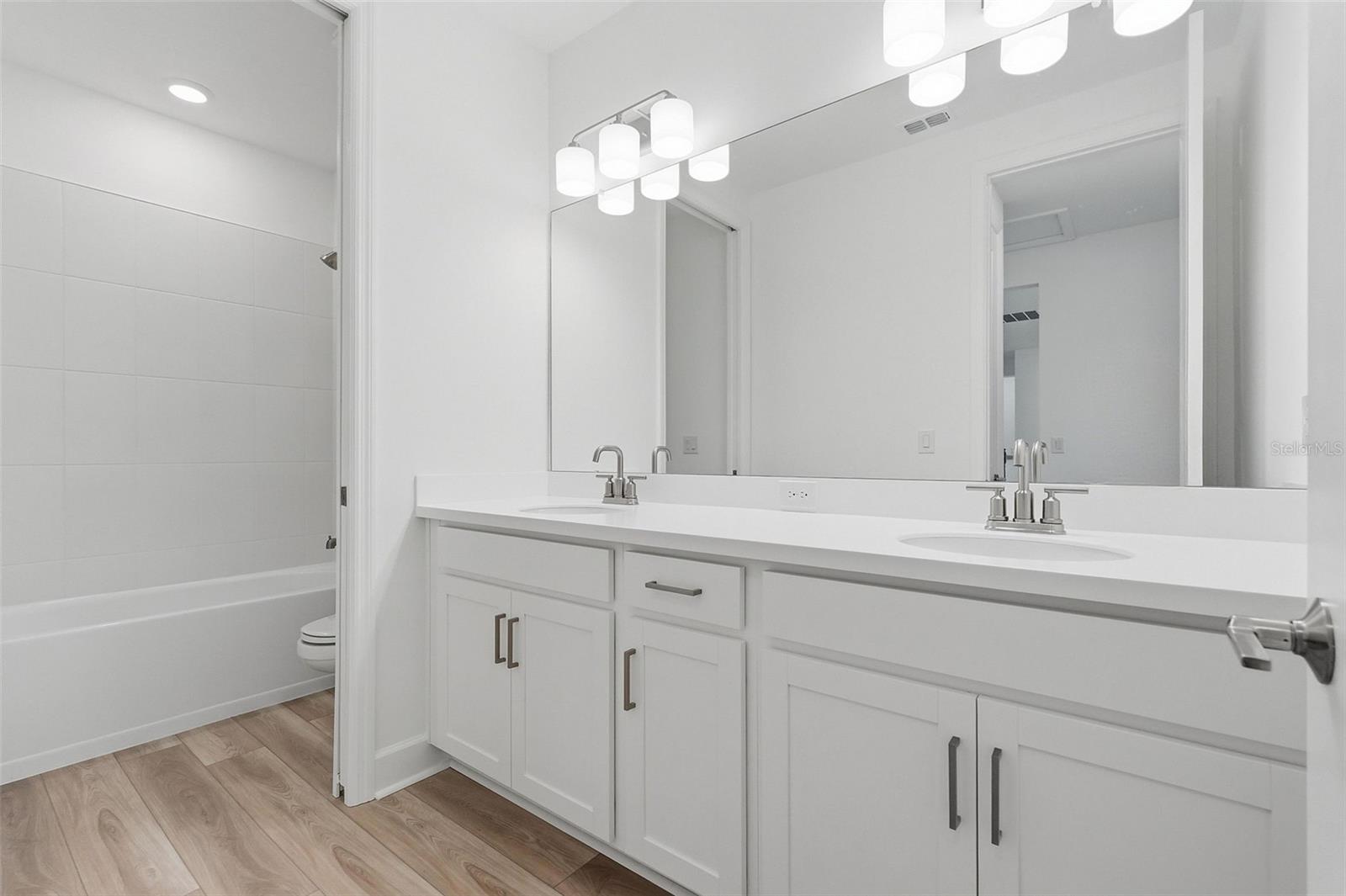 3321 LUMBER FALLS DR — photo 44