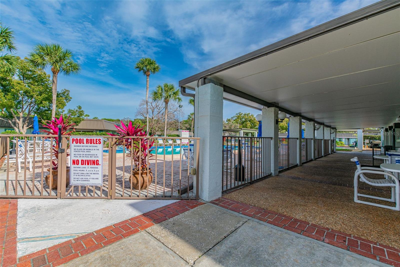 4368 SUMMERSUN DR #4368 — photo 45