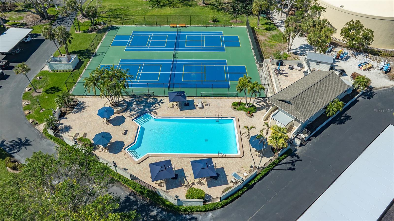 4234 GULF OF MEXICO DR #M1 — photo 32
