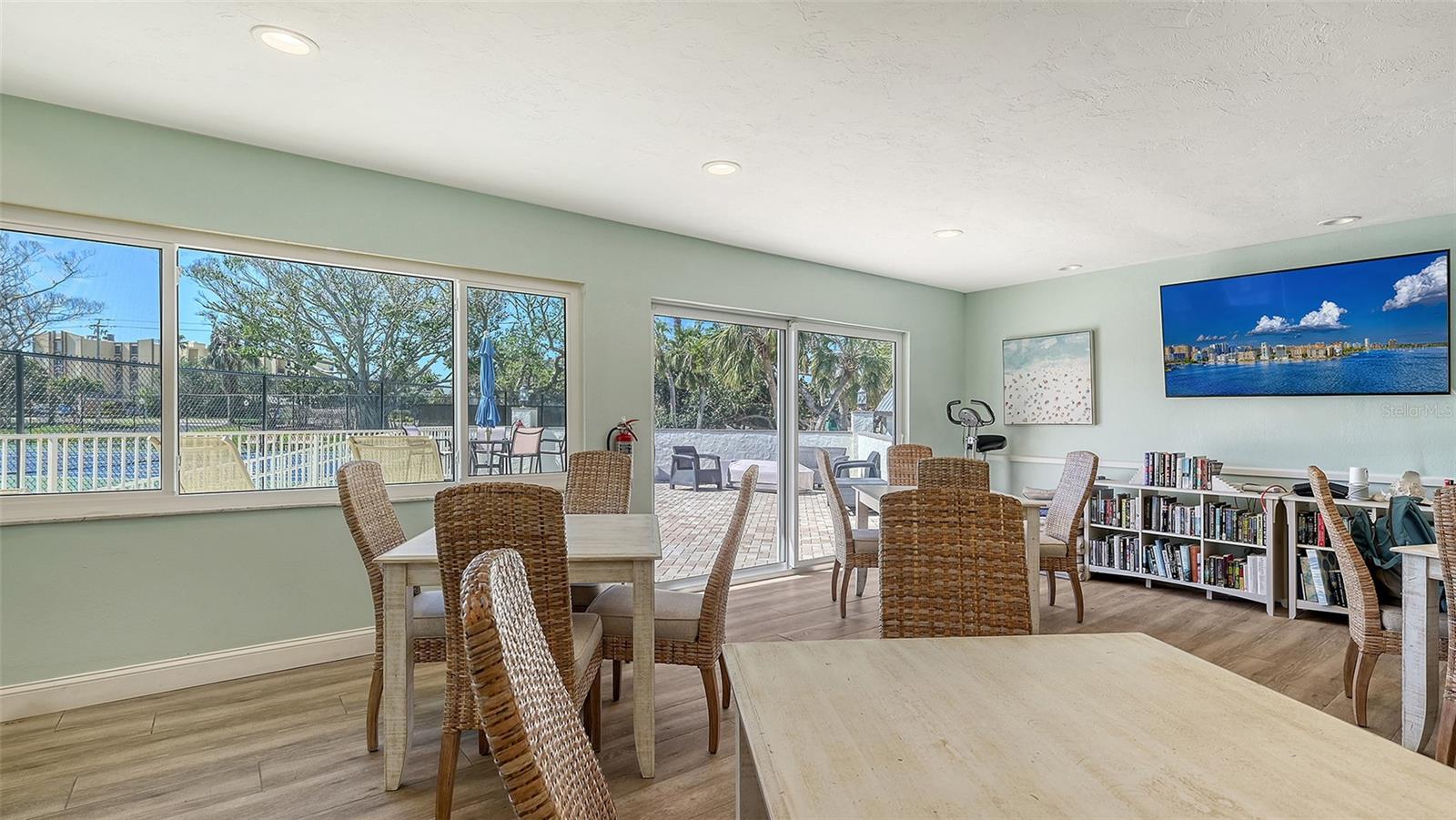 4234 GULF OF MEXICO DR #M1 — photo 35