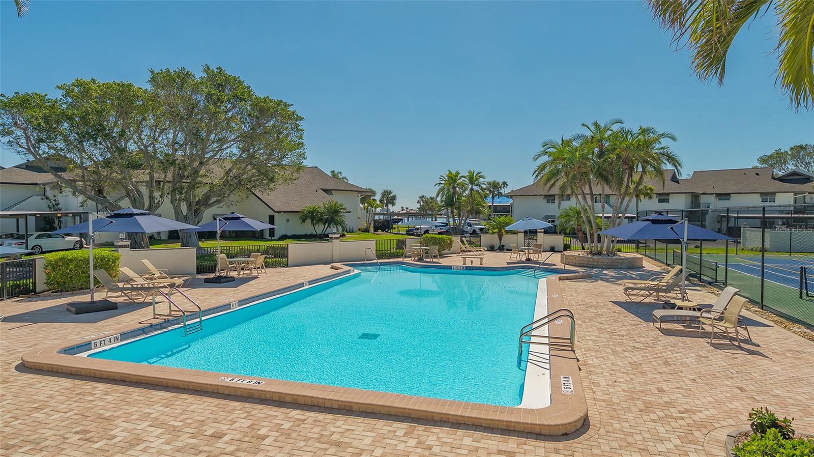 4234 GULF OF MEXICO DR #M1 — photo 38