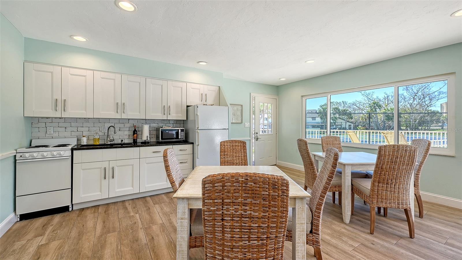 4234 GULF OF MEXICO DR #M1 — photo 36