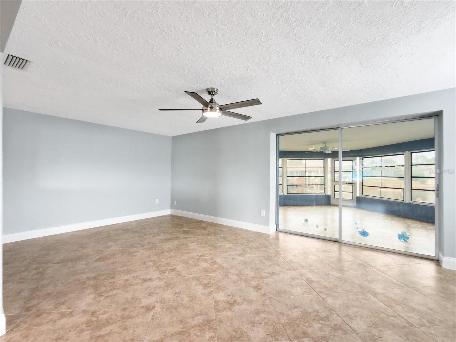 5008 DORY DR — photo 16