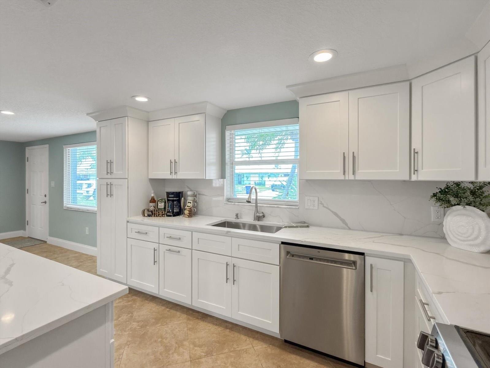 5008 DORY DR — photo 12