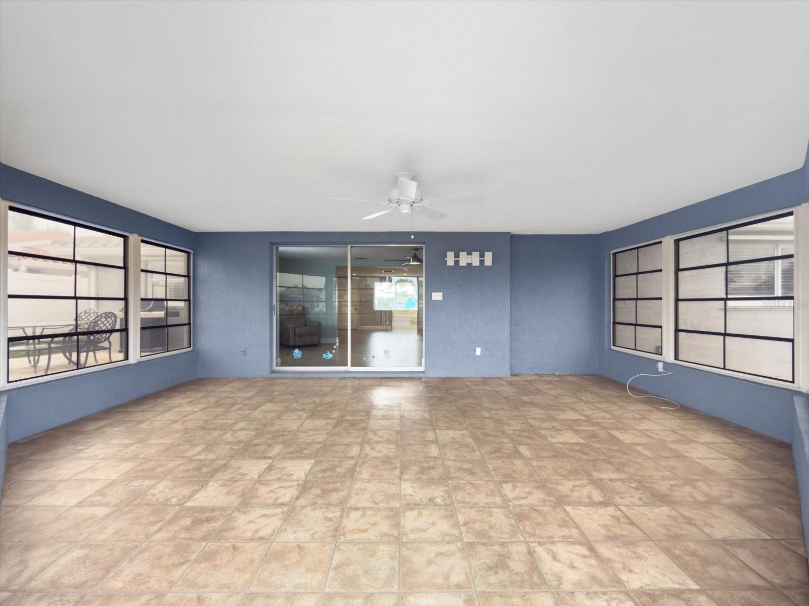 5008 DORY DR — photo 35