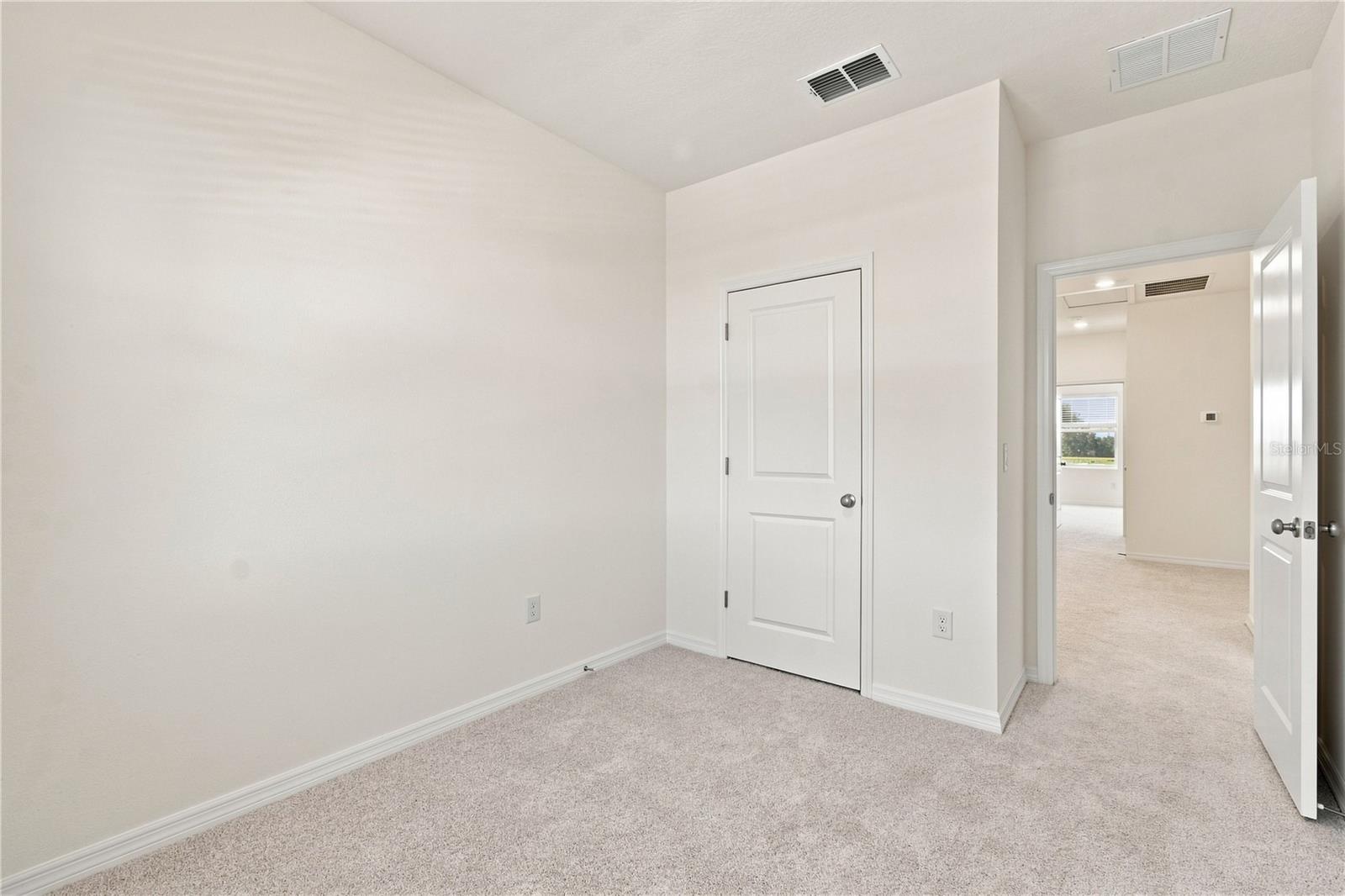 6355 JENSEN VIEW AVE — photo 23