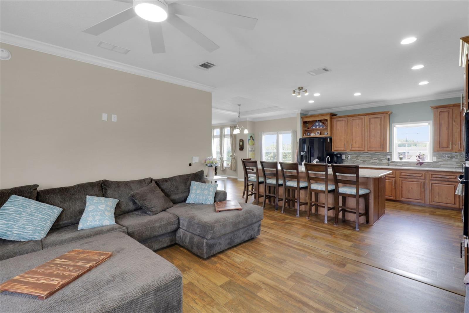 16947 AUBURNDALE LN — photo 6