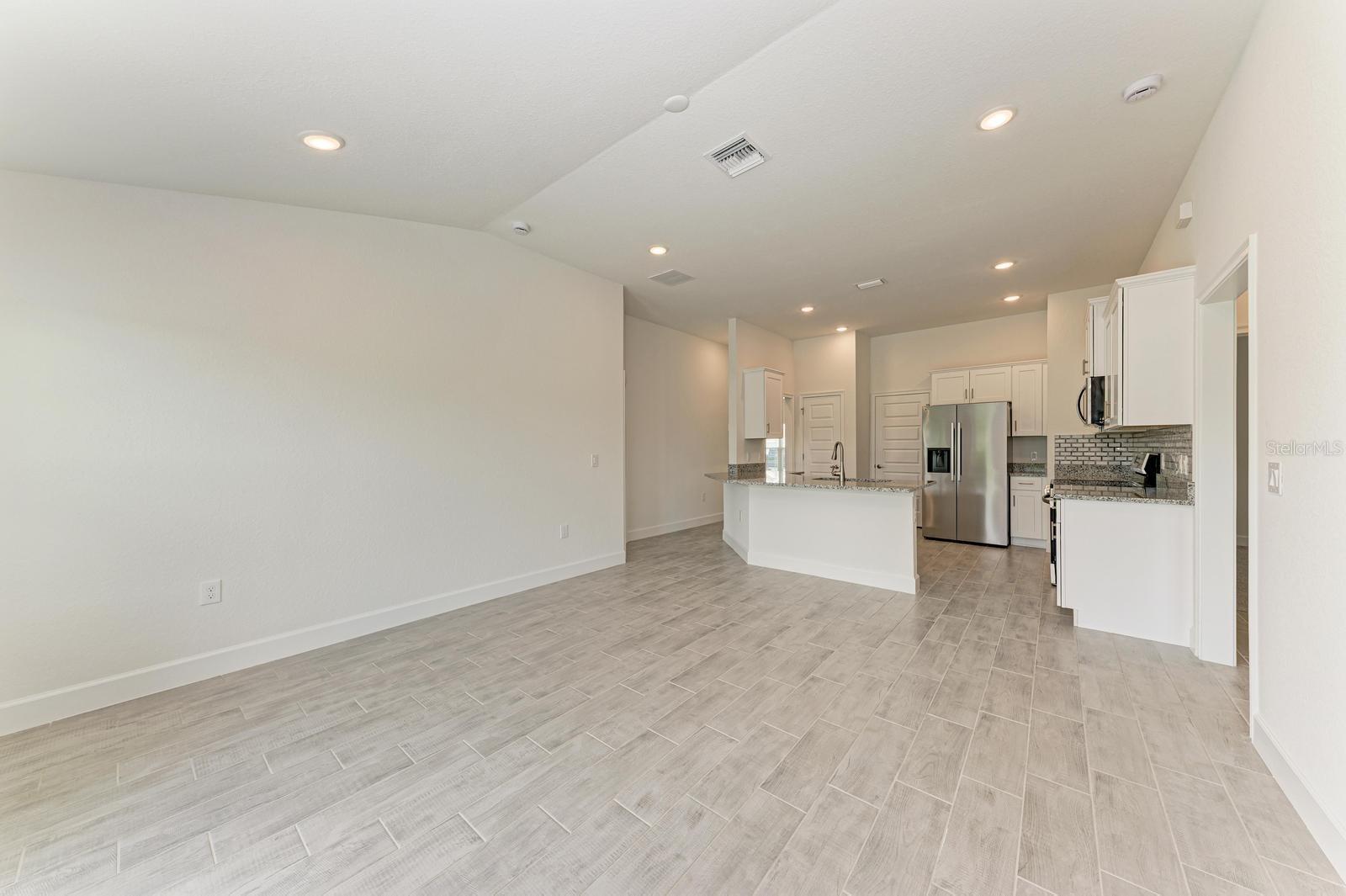 2680 AVERLAND LOOP — photo 10