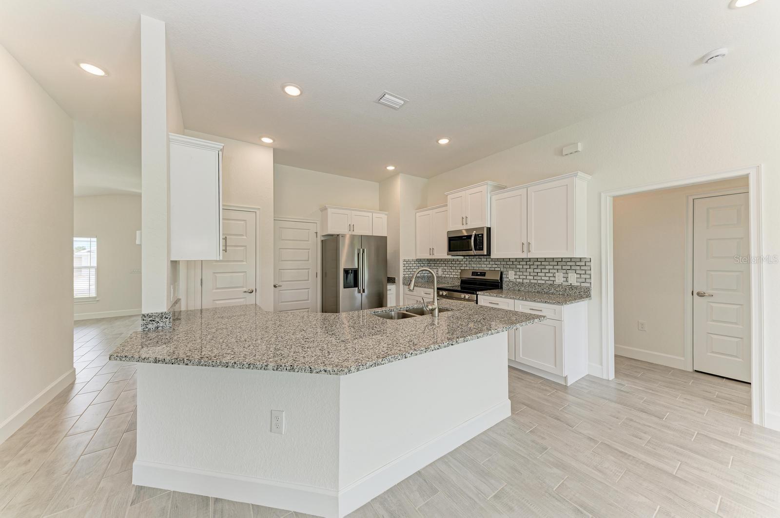 2680 AVERLAND LOOP — photo 9