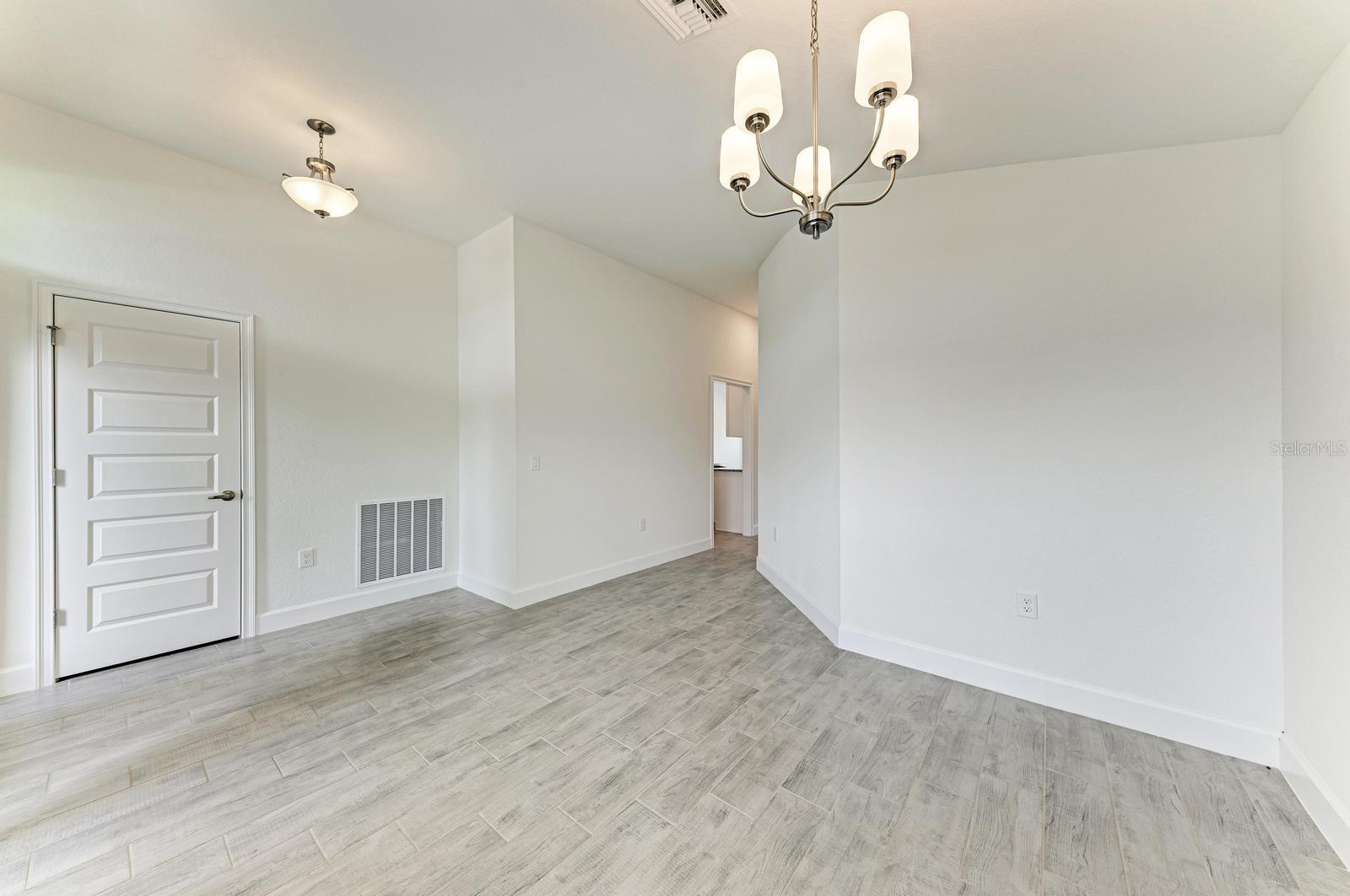 2680 AVERLAND LOOP — photo 16