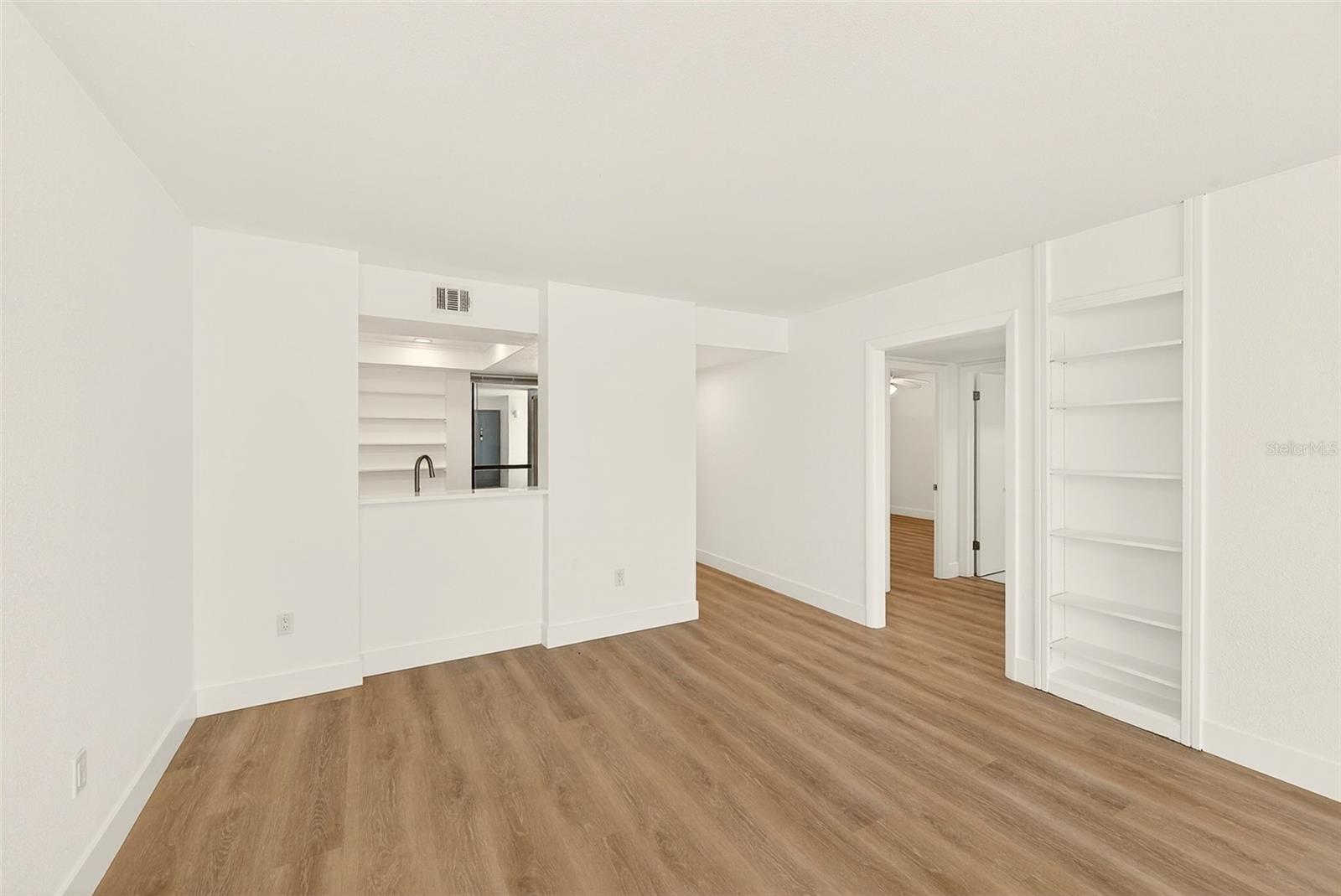 16308 GULF BLVD #103 — photo 10