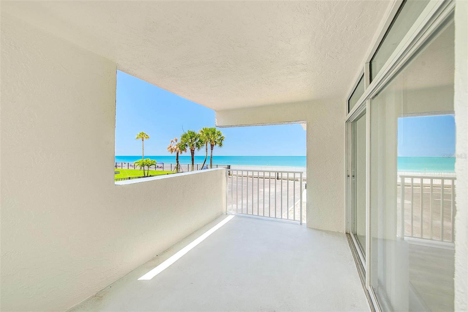 16308 GULF BLVD #103 — photo 2