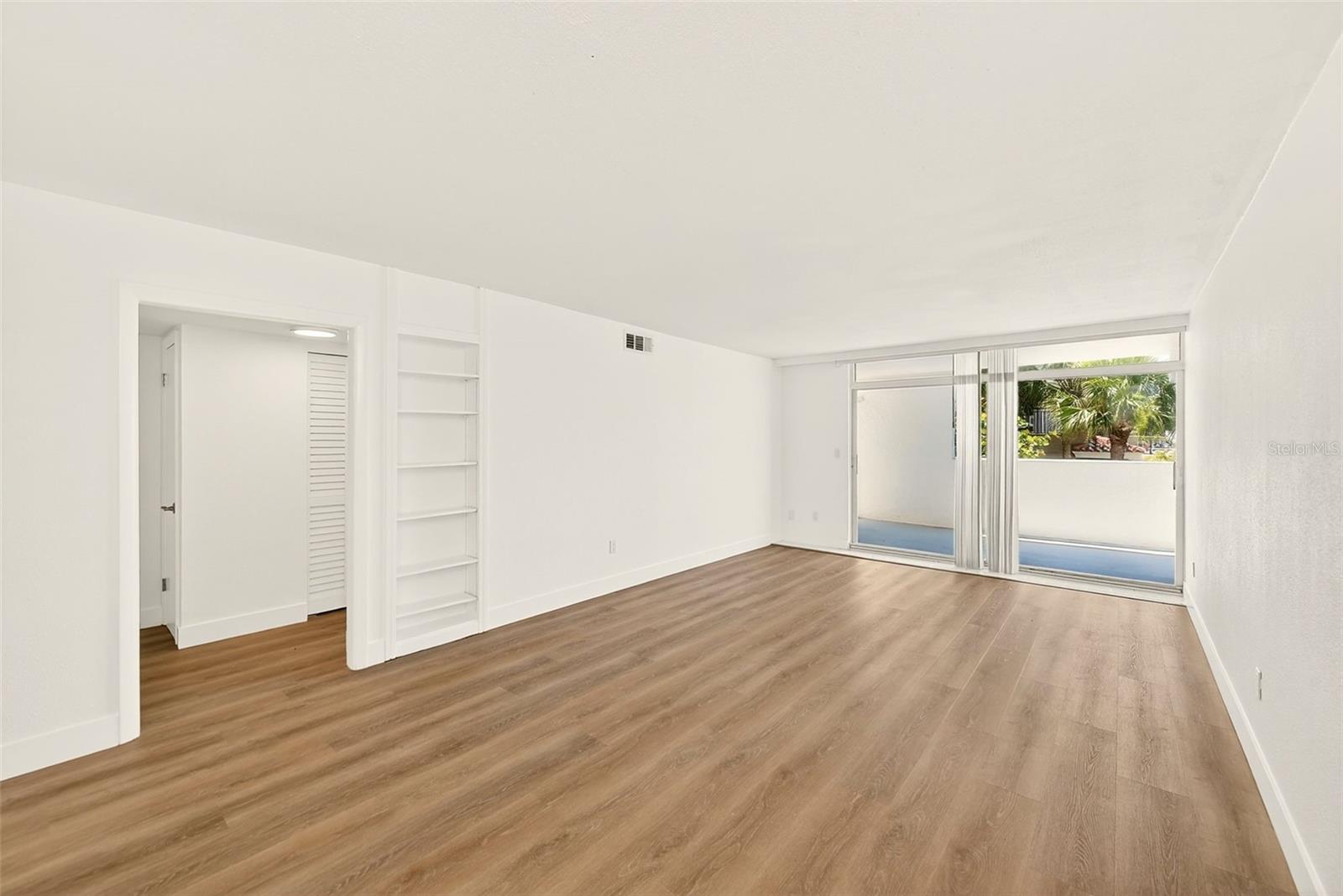 16308 GULF BLVD #103 — photo 11
