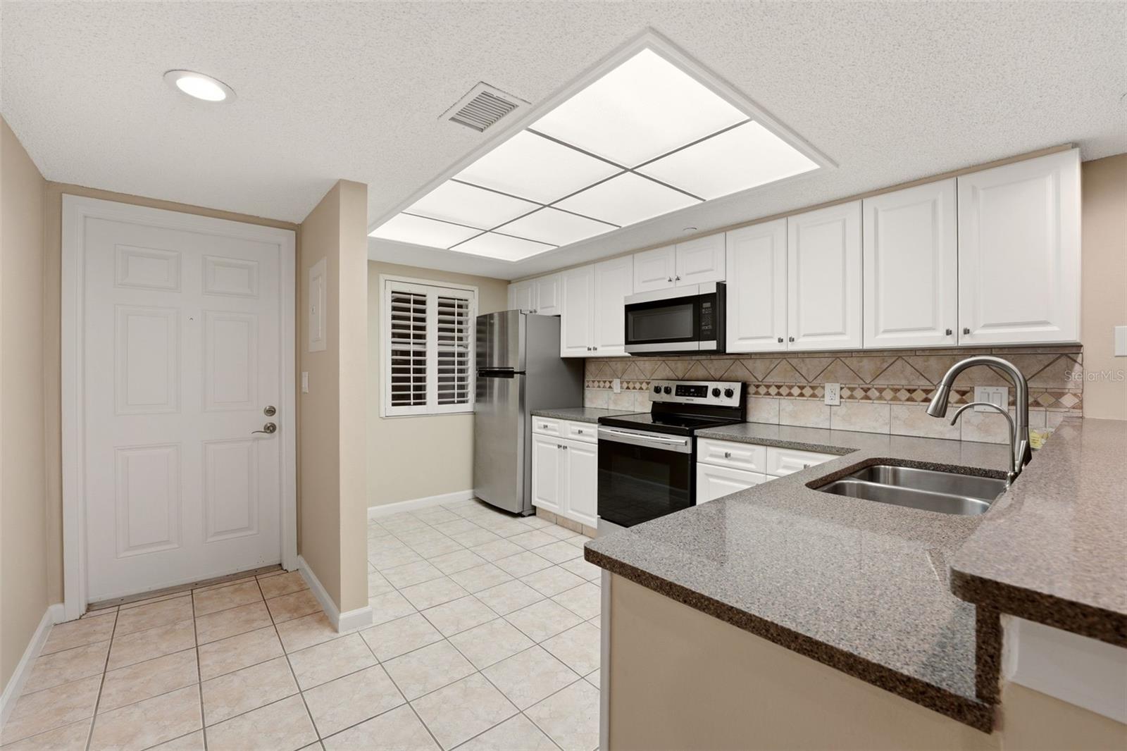 2320 TERRA CEIA BAY BLVD #207 — photo 4