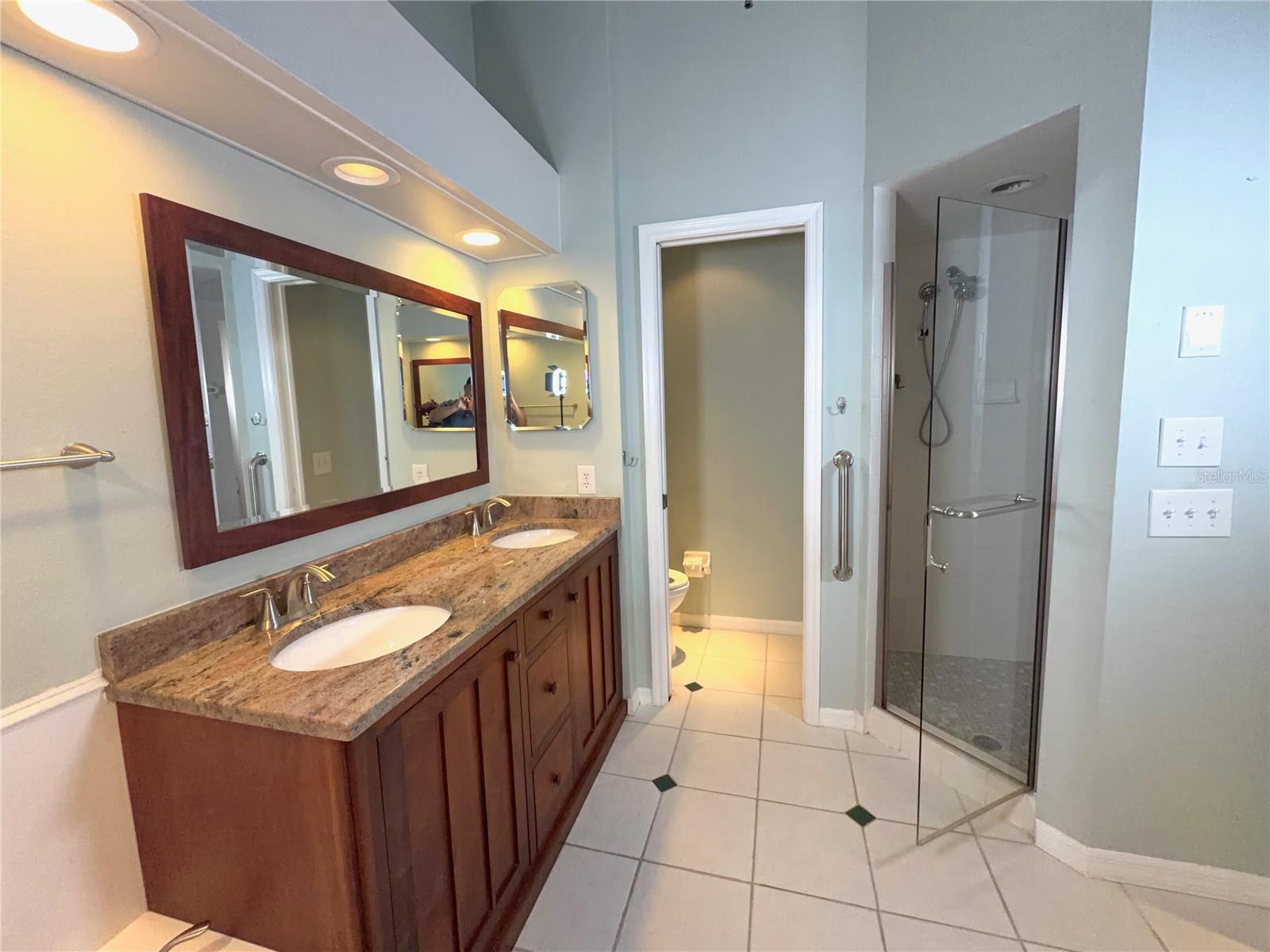5813 MERION WAY #5813 — photo 27