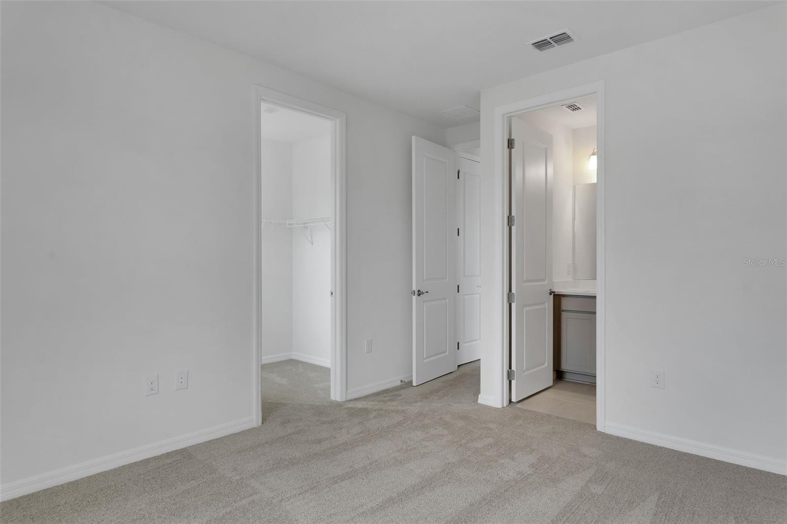 7422 SEA MANATEE ST — photo 38