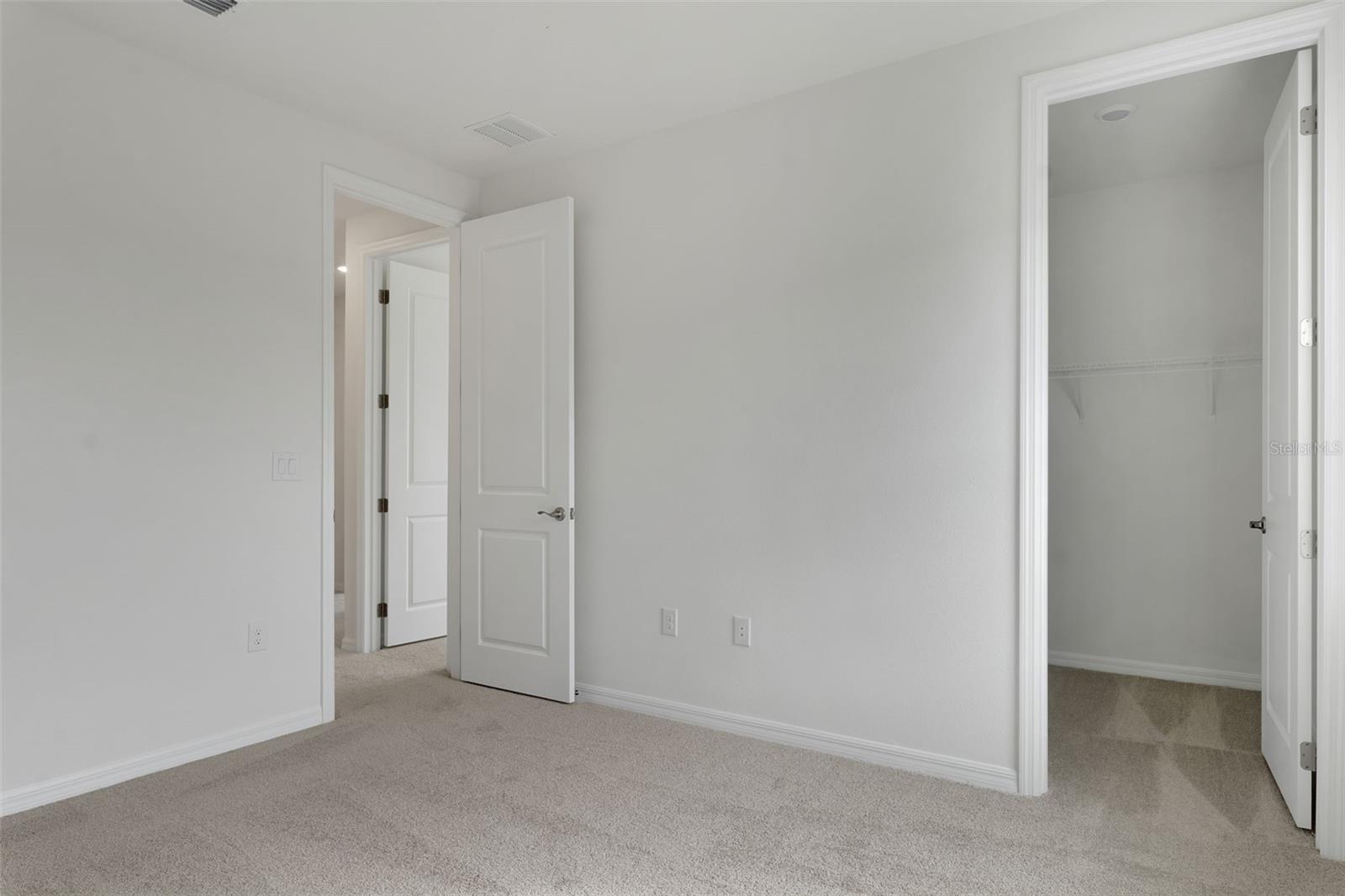 7422 SEA MANATEE ST — photo 47