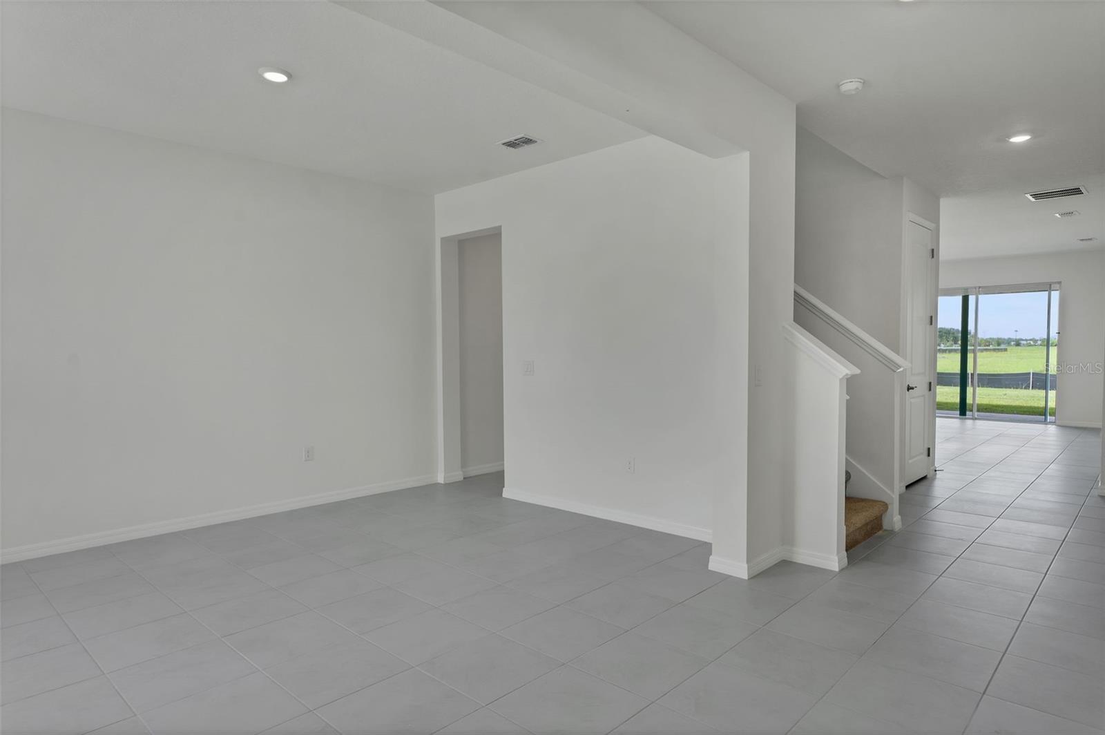 7422 SEA MANATEE ST — photo 4