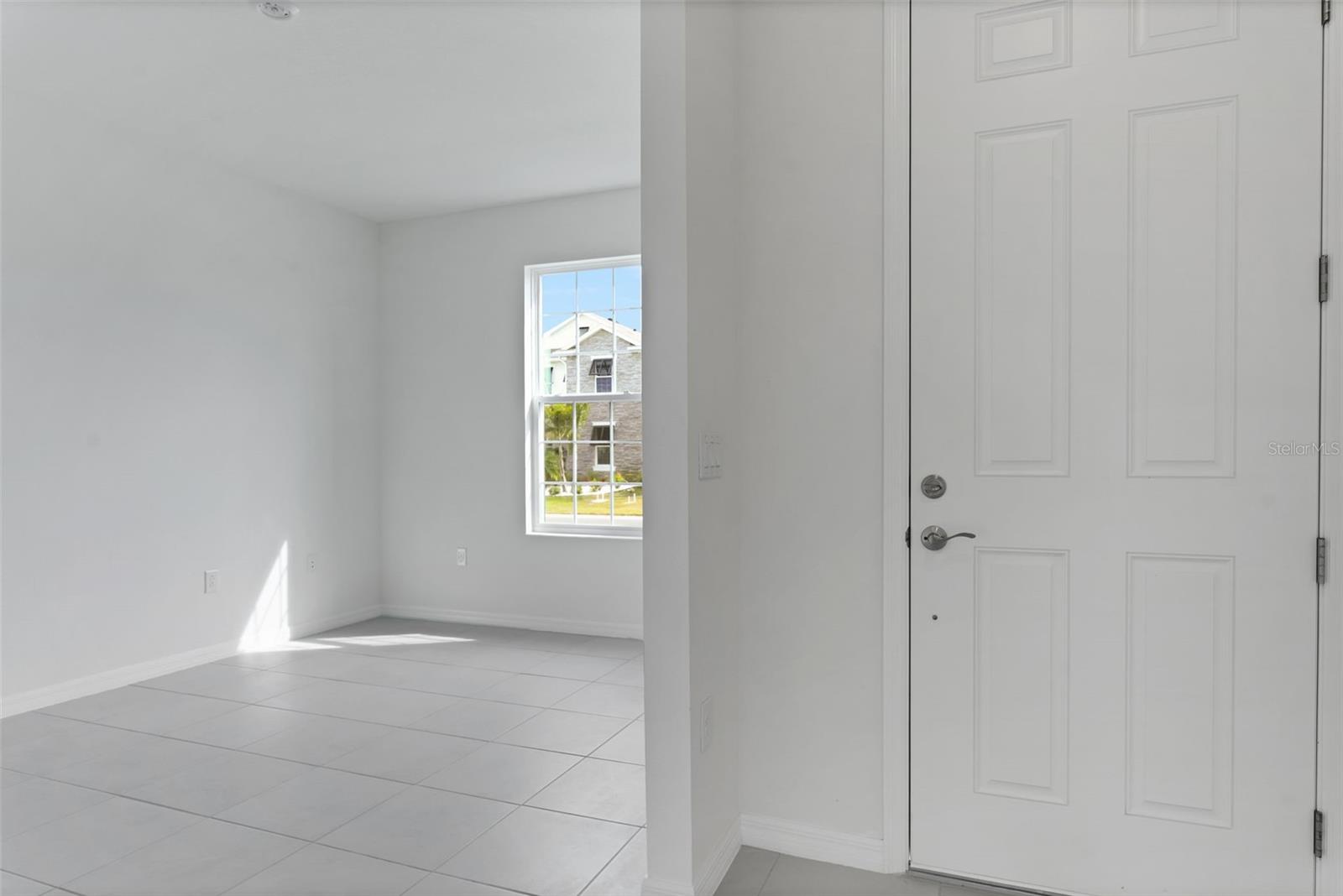 7422 SEA MANATEE ST — photo 8