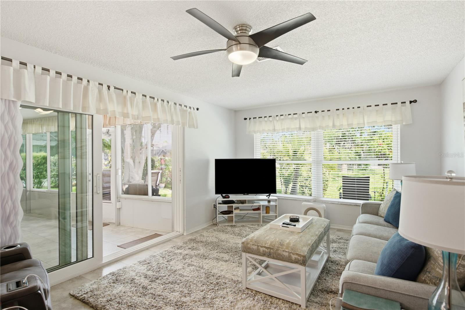 5468 NIMITZ RD — photo 20
