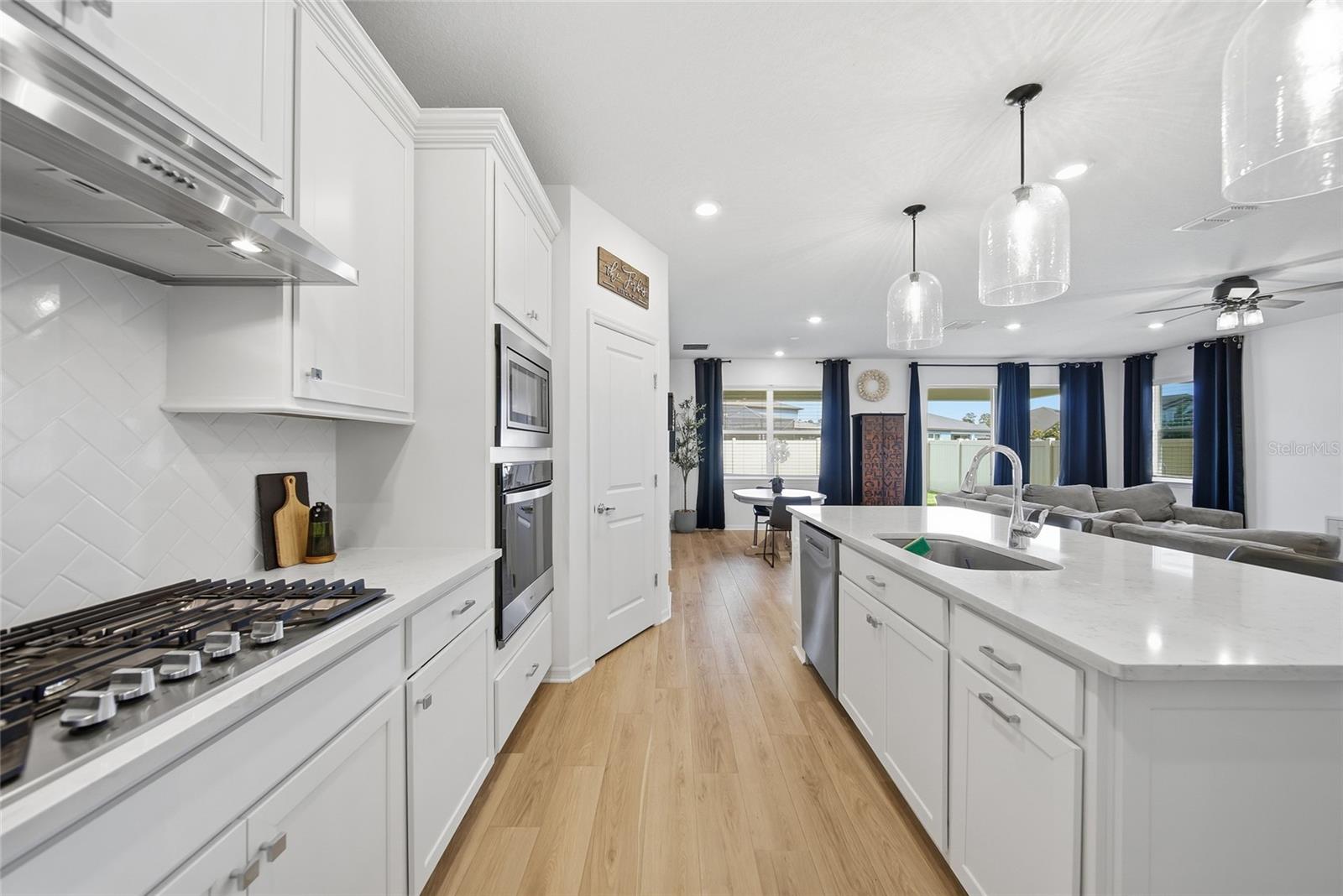 3834 MAPLE BAY LN — photo 17