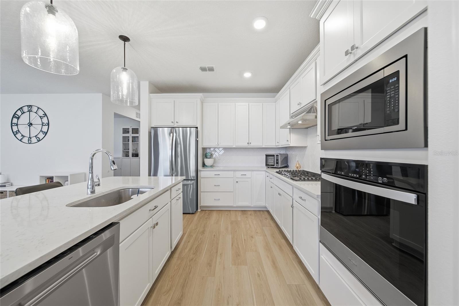 3834 MAPLE BAY LN — photo 16