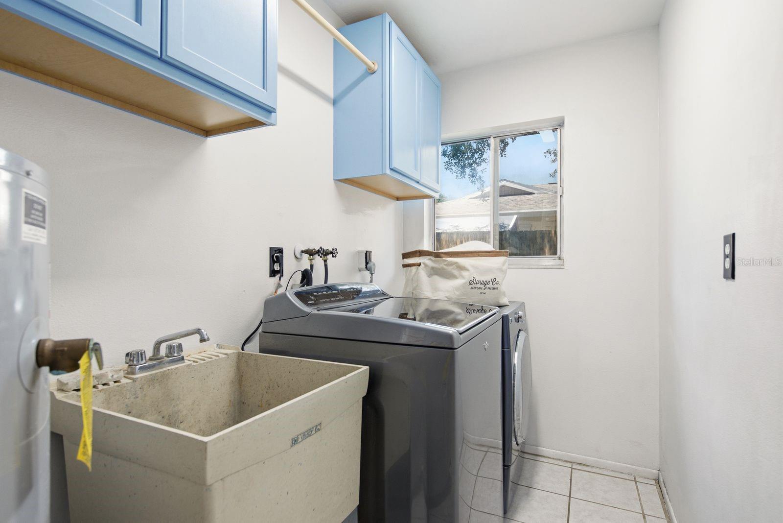 442 EVERGREEN DR — photo 27