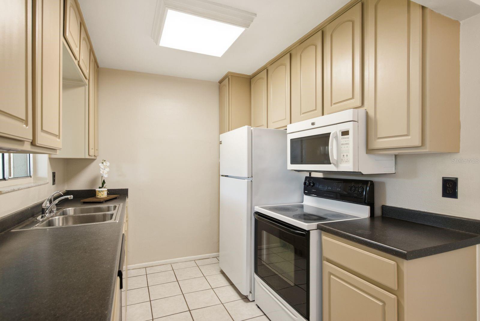 442 EVERGREEN DR — photo 14