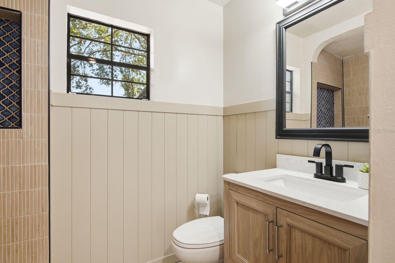 442 EVERGREEN DR — photo 19