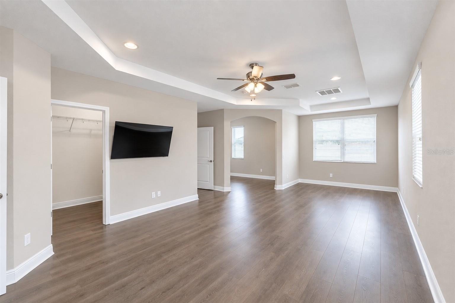 1741 CHERRY WALK RD — photo 32