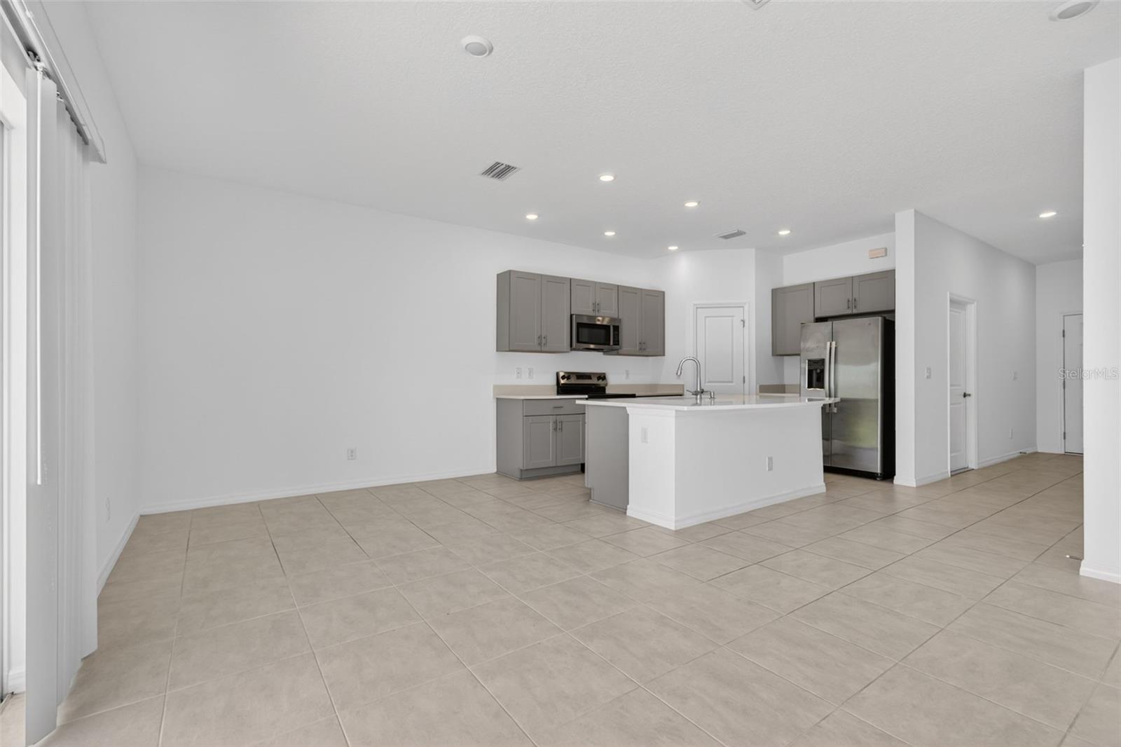 16637 BERGAMO PL — photo 8