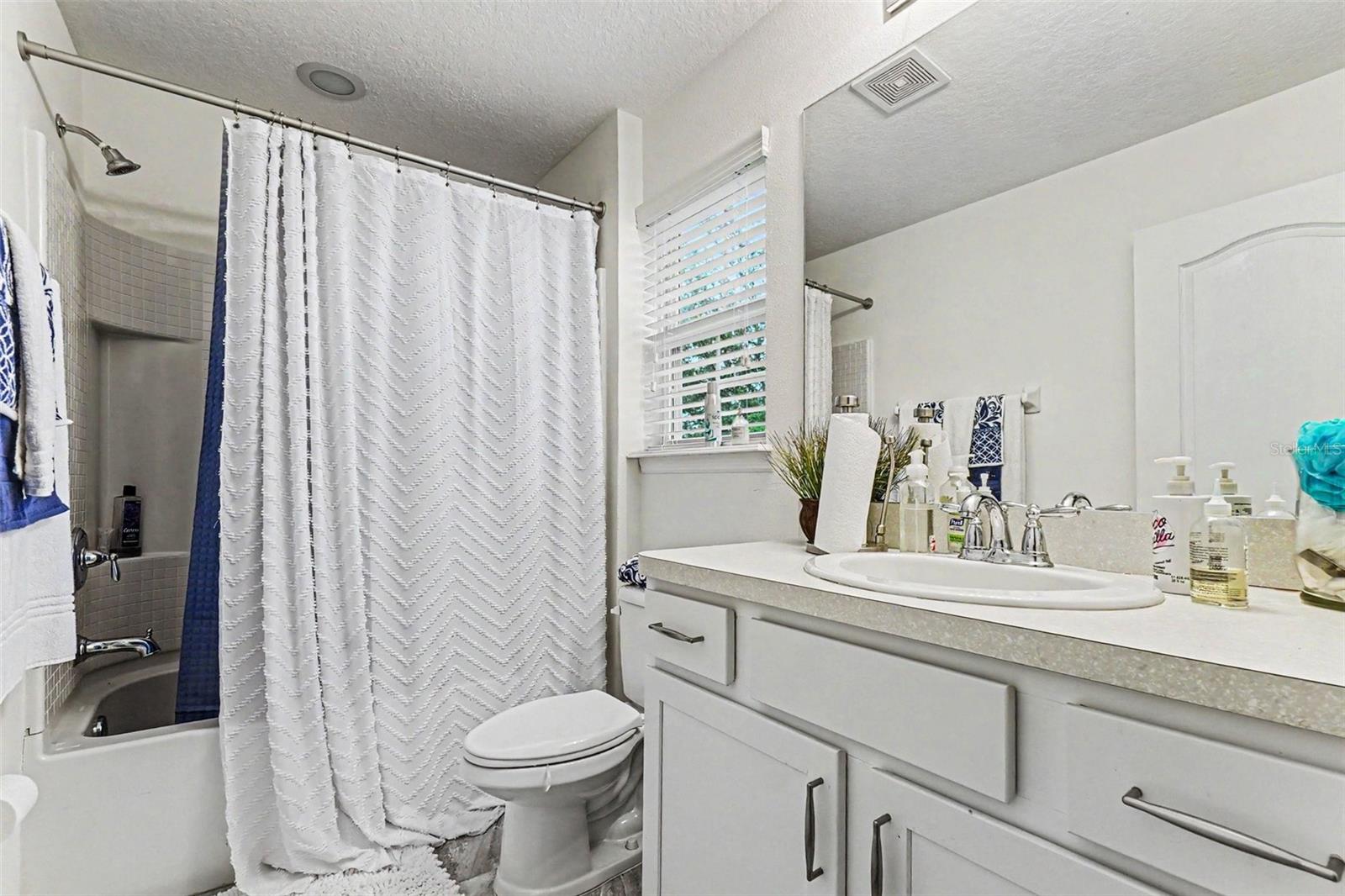 10511 AVIAN FORREST DR — photo 26