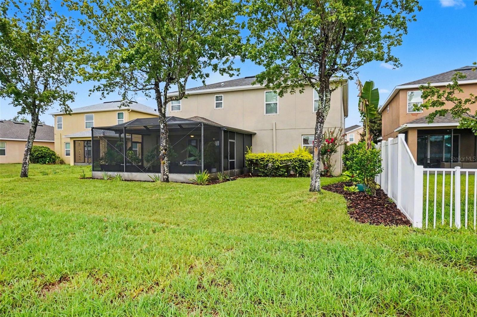 10511 AVIAN FORREST DR — photo 28