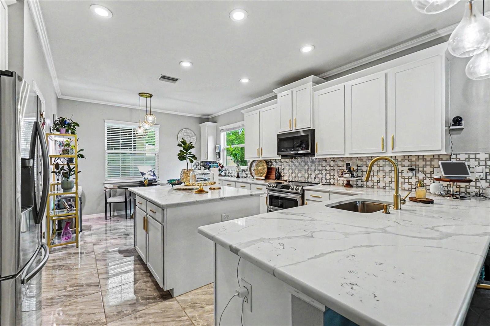 10511 AVIAN FORREST DR — photo 11