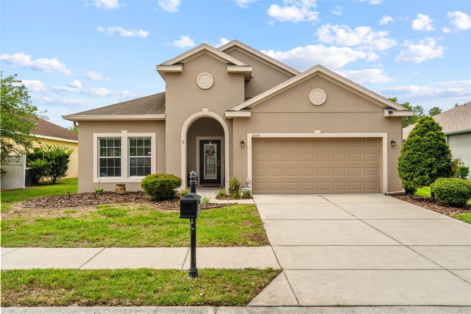 11059 BELLE HAVEN DR — photo 2