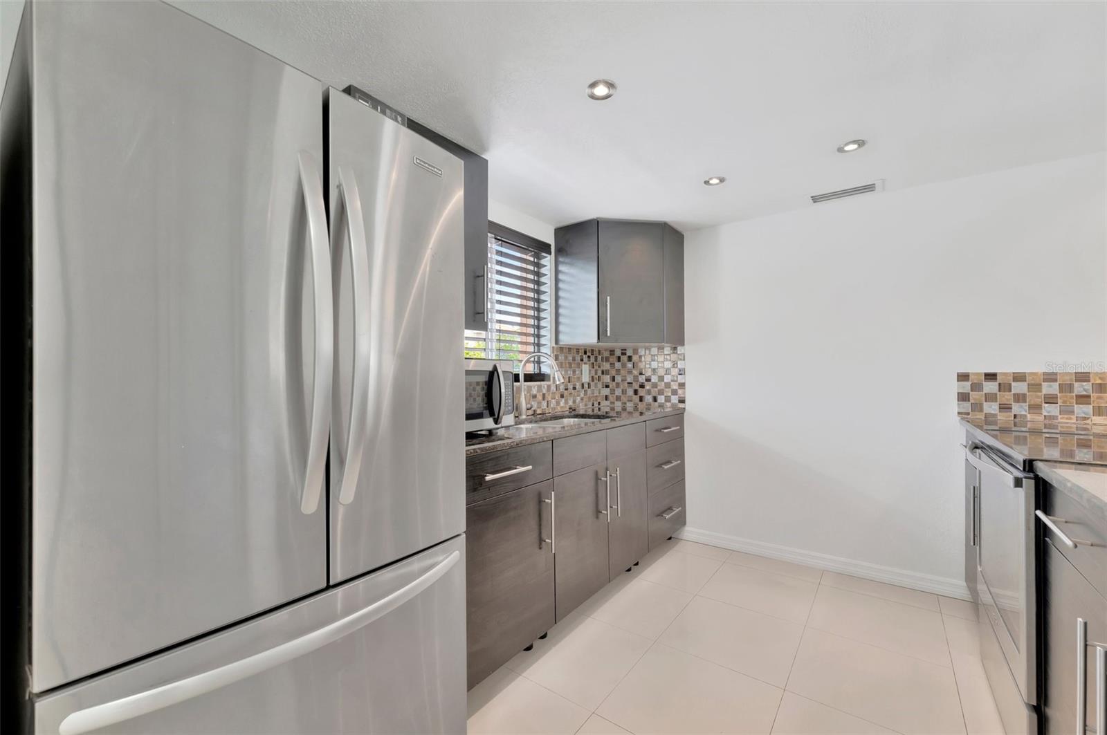 592 100TH AVE N #201 — photo 5