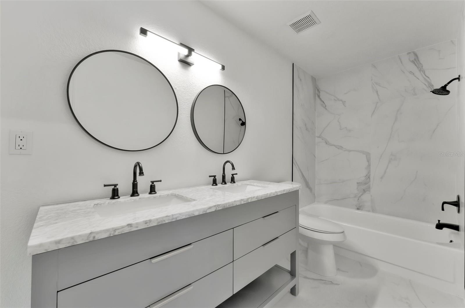 592 100TH AVE N #201 — photo 23